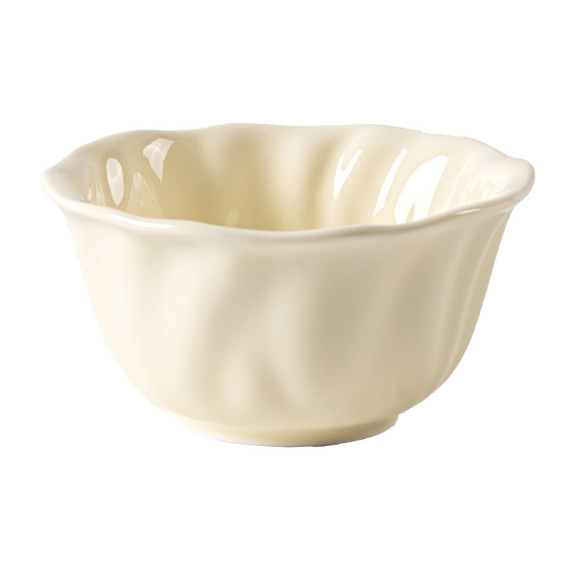 4 - Piece 4.6 - Inch Ceramic Bowl Set with Scalloped Edges: Elegant Tableware for Everyday and Special Occasions