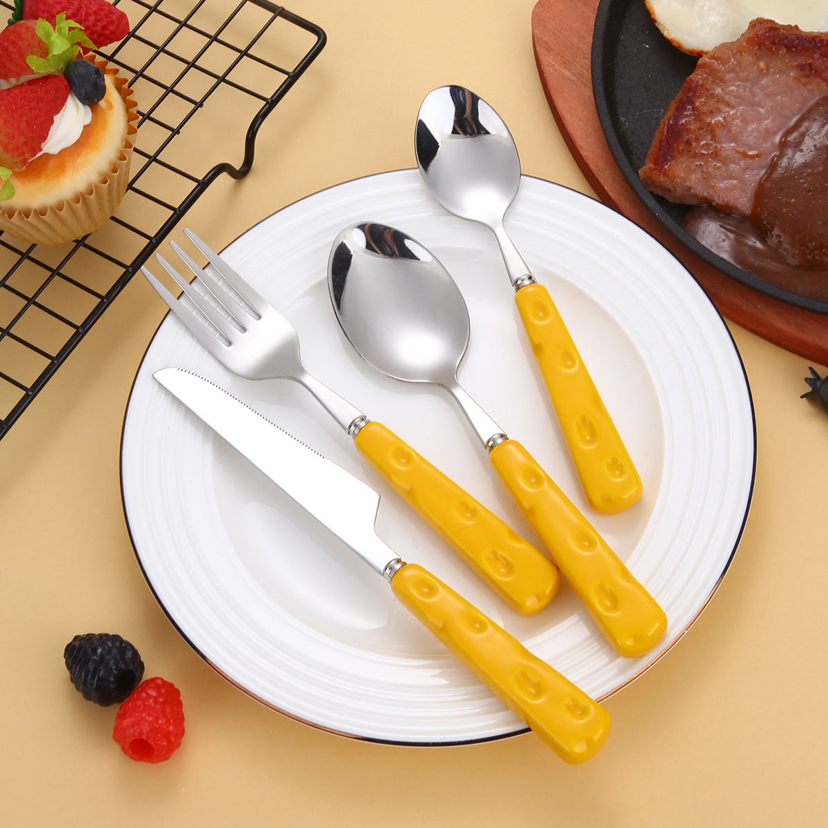 8-Piece Stainless Steel Flatware Set with Colorful Handles – Dinner Knife, Fork, Spoon Set